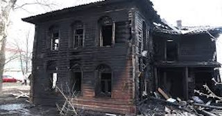 Демонтаж дома после пожара в Мценске - Быстро и надежно от Сварной-Мцн от 2174 рублей